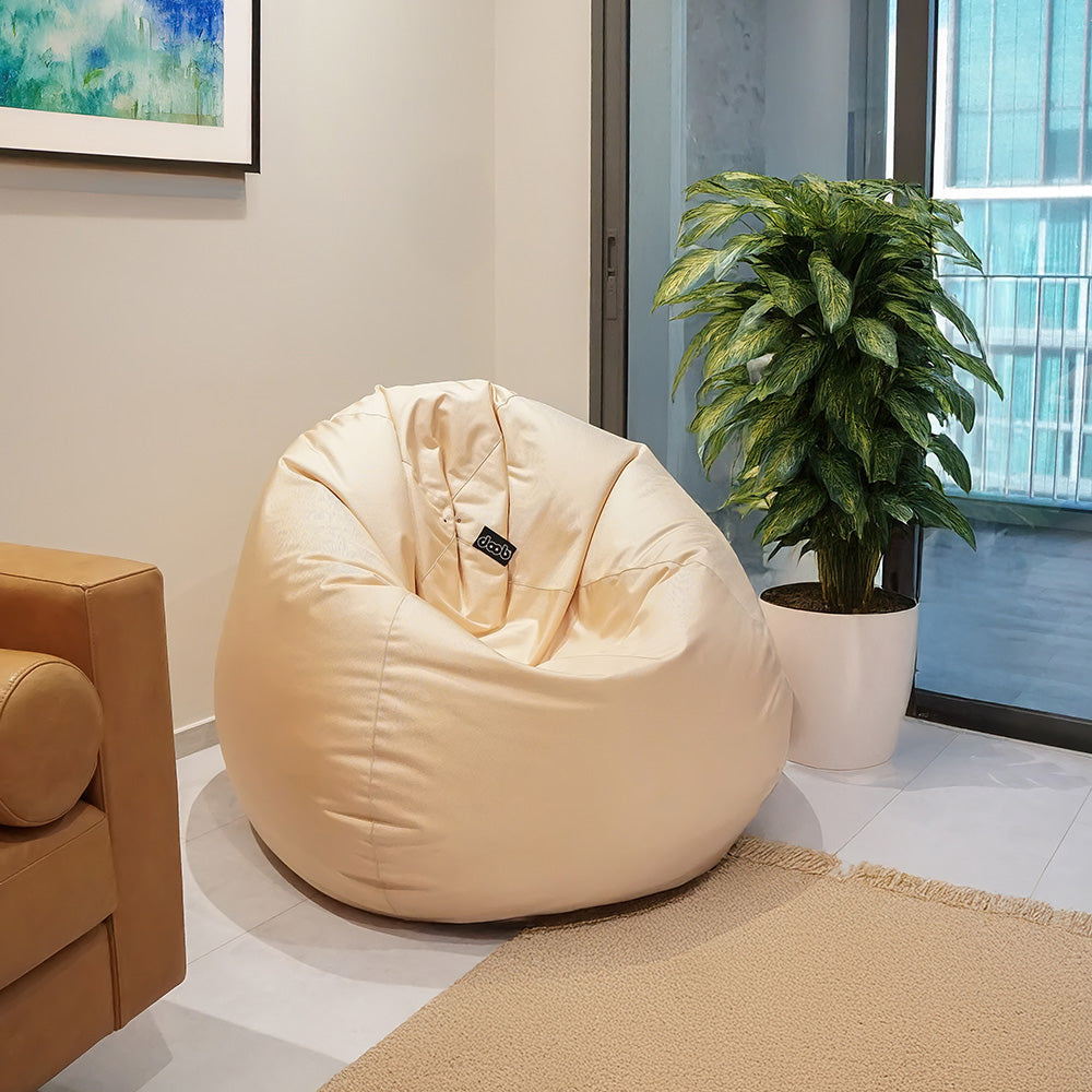 plop – teardrop-shaped water-repellent bean bag