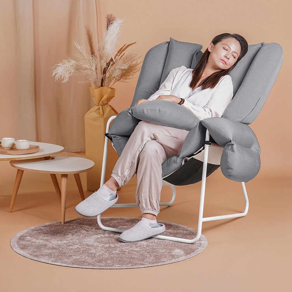 ベビーチェア　HUG HUG CHAIR 授乳チェア HugHug(はぐはぐ) (製造販売企業:パラマウントベッド